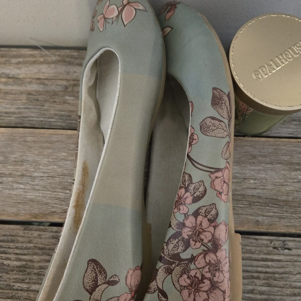 Streetfly Women's Floral Green Ballet Flats